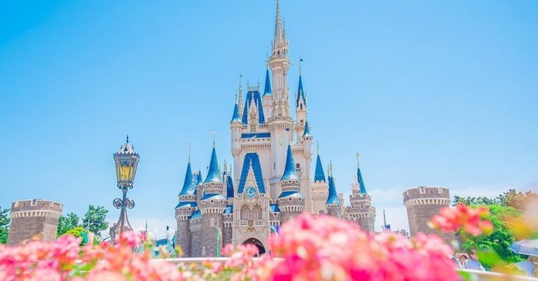 Tokyo Disneyland, Wisata Disney Pertama di Asia yang Harus Dijelajahi